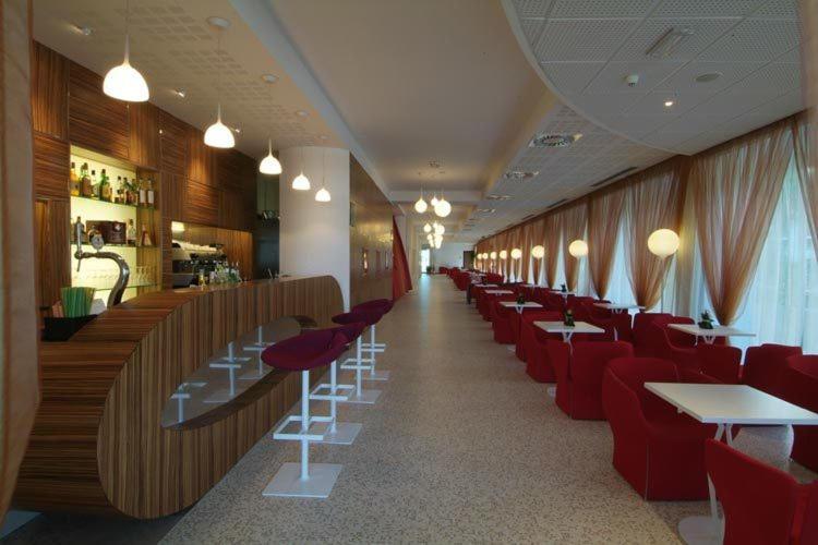 Bibione Palace Hotel Экстерьер фото