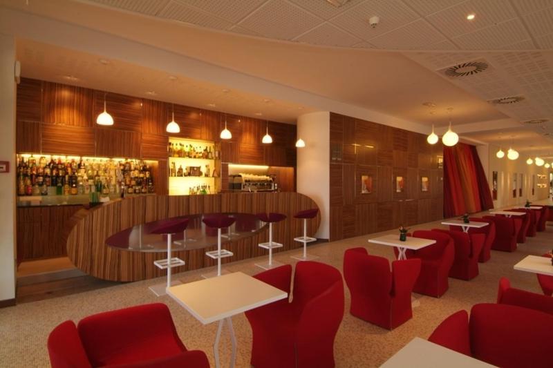 Bibione Palace Hotel Экстерьер фото